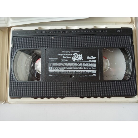 Set of 3 VHS Clamshell Kids: Amazing Panda Adventure, Tom & Huck, Wild America - Picture 6 of 11